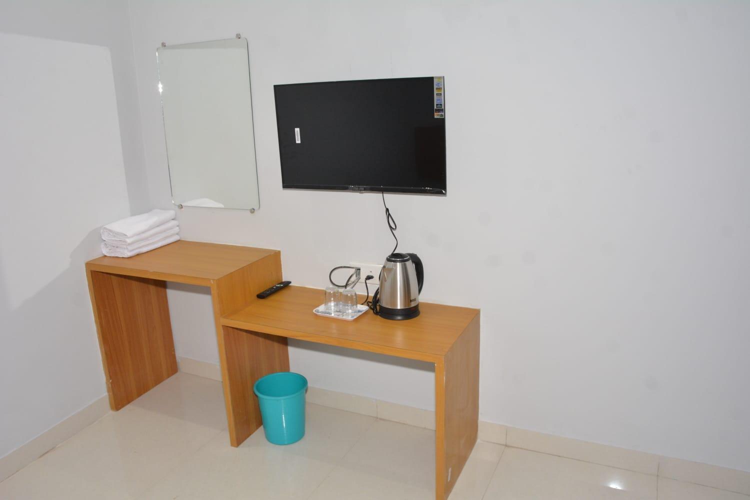 Vivanta Inn Lodge, Solapur Esterno foto